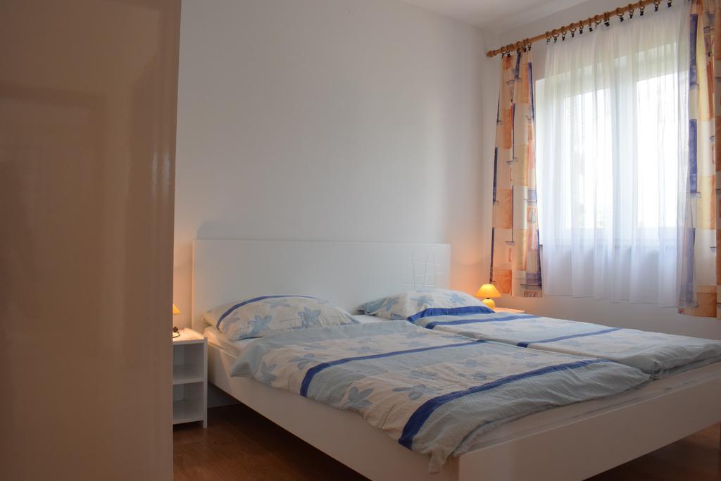 Apartments Green Oasis Malinska Eksteriør billede